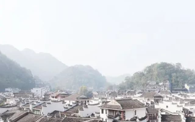 Tianliyuan lnn in Fenghuang ancient city