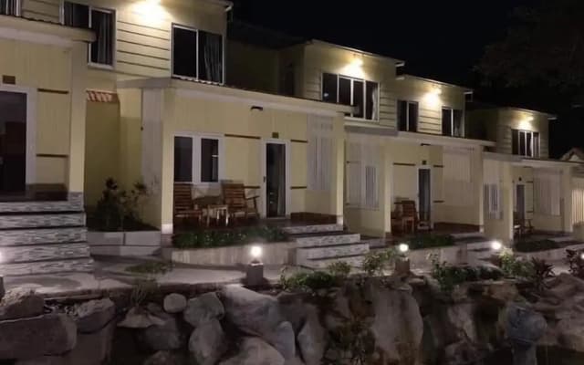 Eco Hill Bungalow