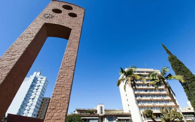 Hotel Mansiones