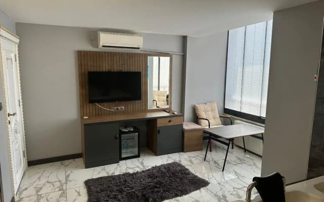 Mayd Otel