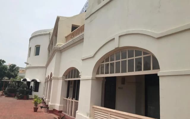 Chanakya BNR Hotel Puri