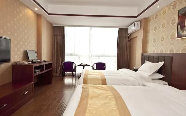 Aier Hotel