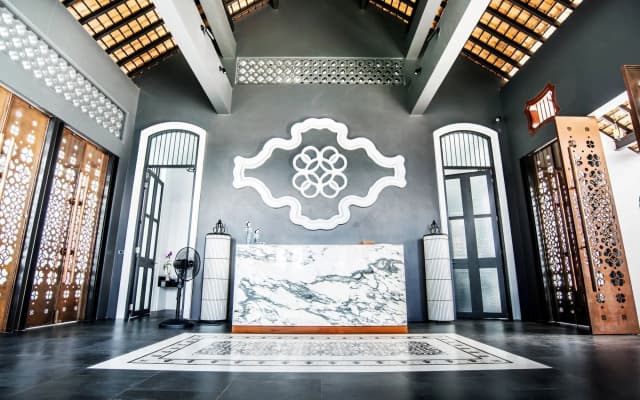 Little Nyonya Hotel
