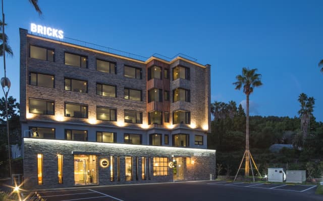 Jeju Bricks Hotel