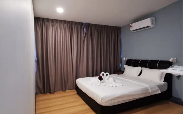 The Nest Hostel Semporna