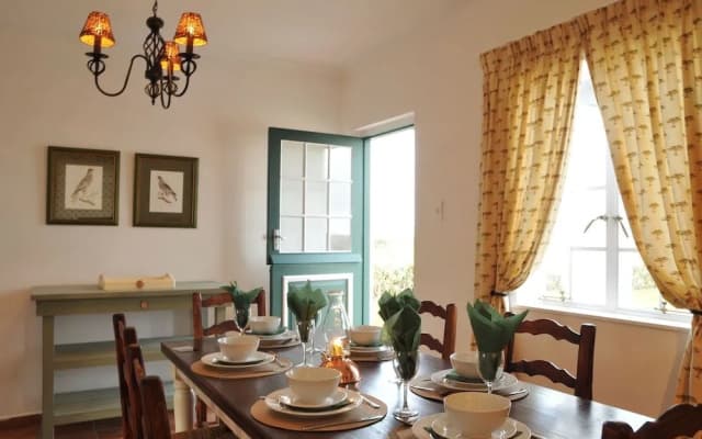 De Hoop Village Cottages