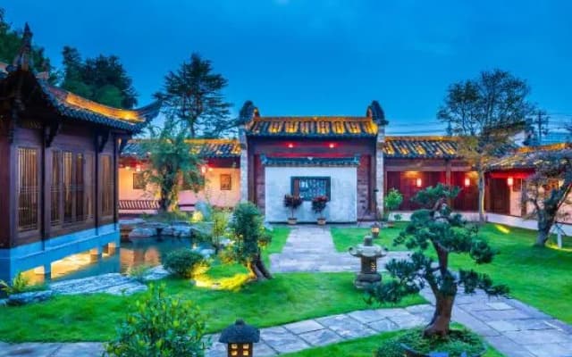 Hongcun poyin Minguoli Guesthouse