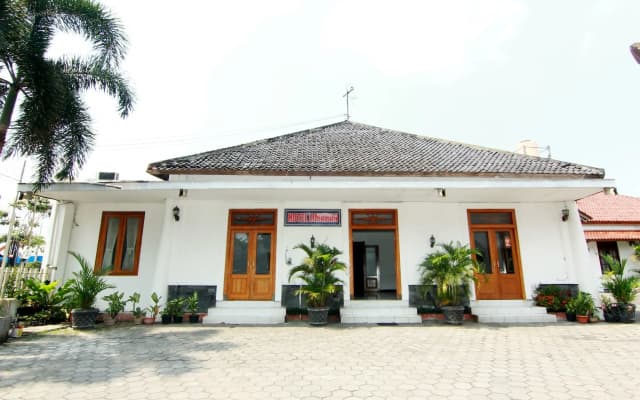 Hotel Limaran 1