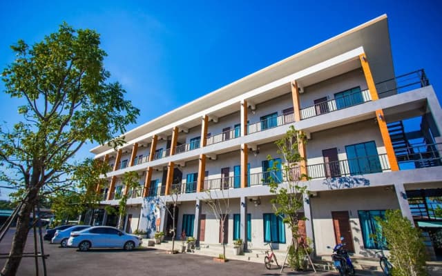 The One Hotel Suan Pheung