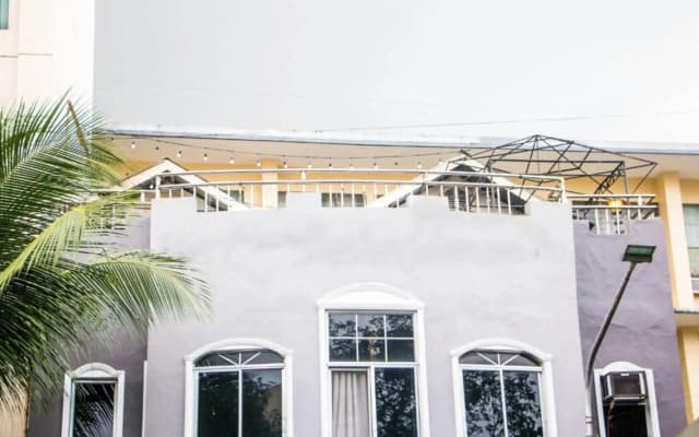 Bunks Hostel