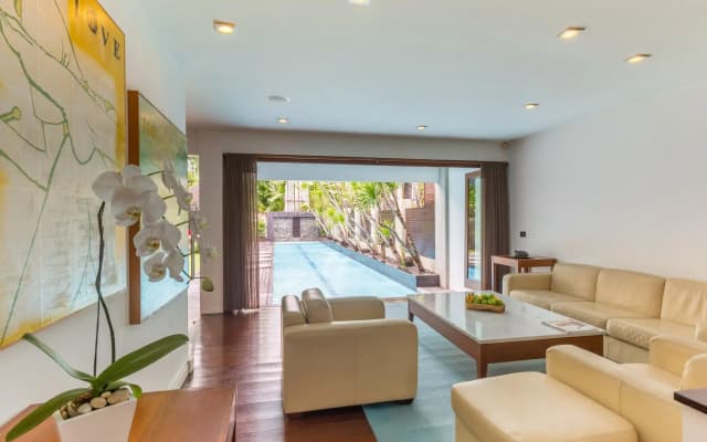 Downtown Villas