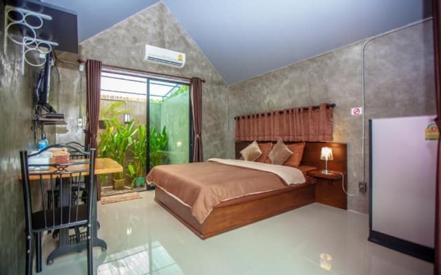 BR2 House Resort