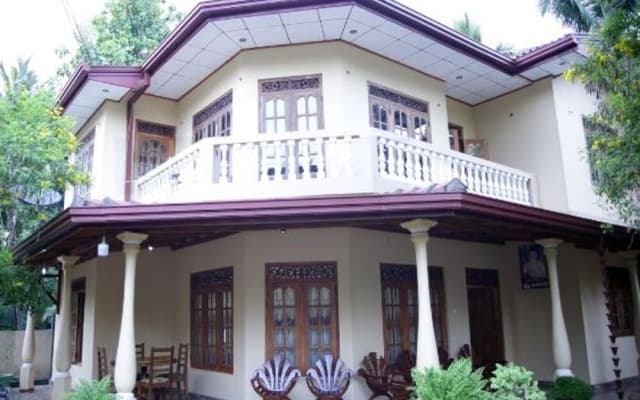 Wildlife Safari House