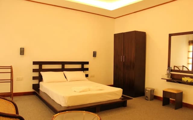 Nico Lagoon Hotel