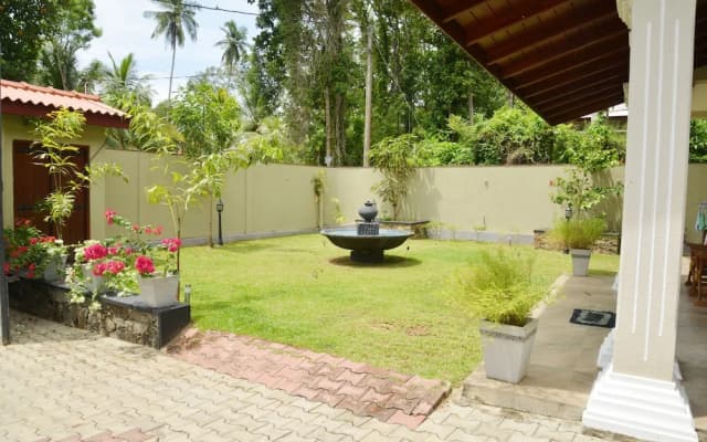 Villa River Paradise