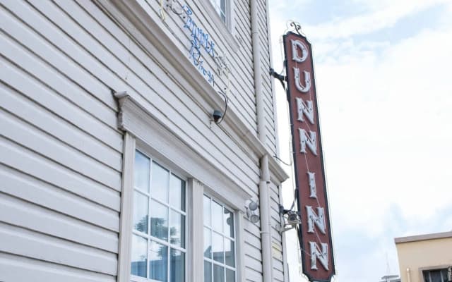 Dunn Inn