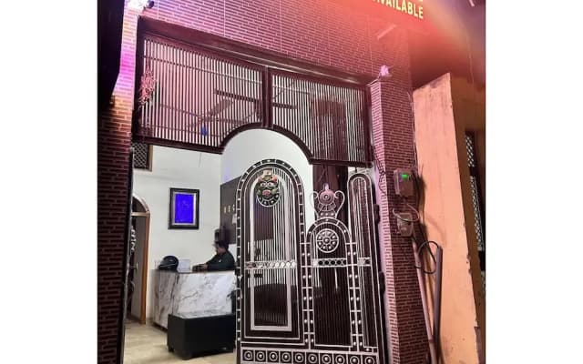 AGRAWAL INN Guest House