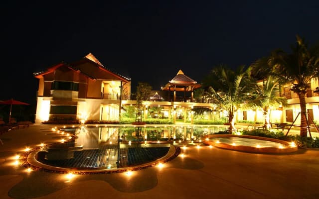 Mae Jo Golf Club & Resort