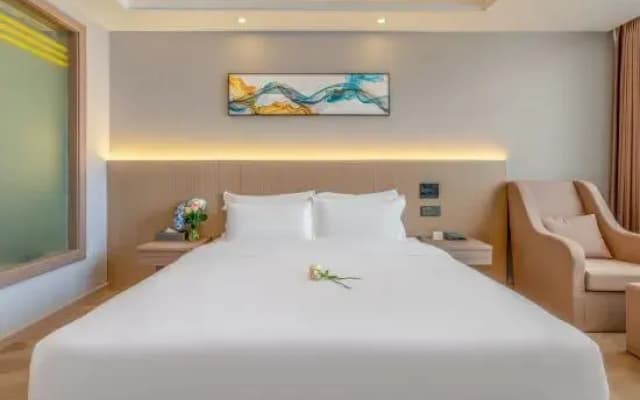 Yun Ding Zhi Shang Boutique Hotel (Kunming North Railway Station wanhong Night Market Branch)