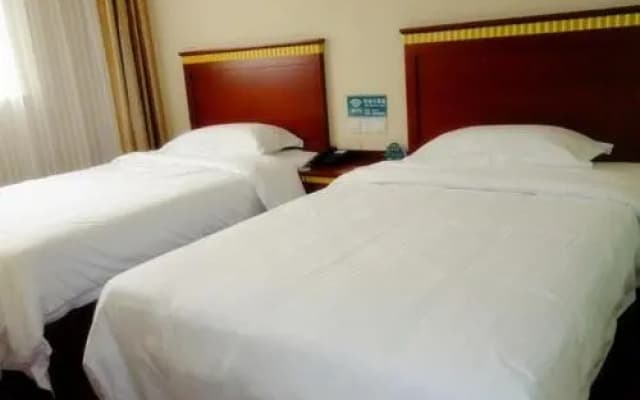 GreenTree Inn Jiangsu Wuxi New District High Speed Rail Station Newland Family Express Hotel