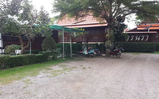 Baan Kornnara Resort