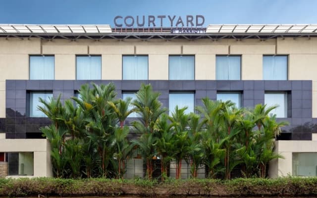 Courtyard Kochi Airport