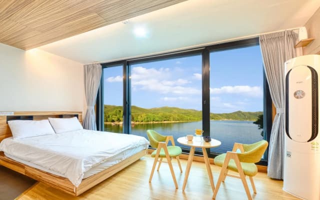 Gapyeong Rondavill Pension