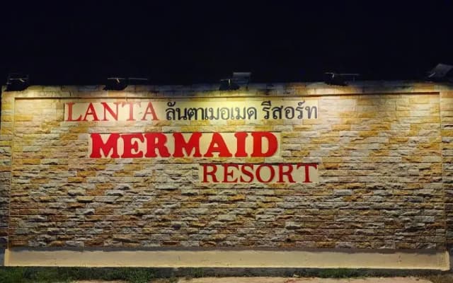 Lanta Mermaid Beachfront Resort
