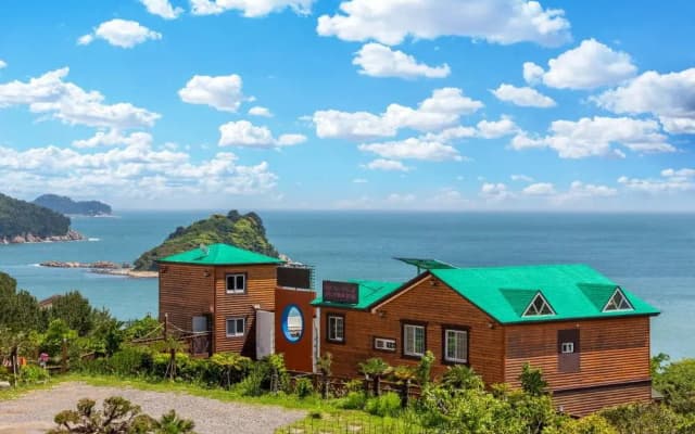 Pado Hyanggi Pension