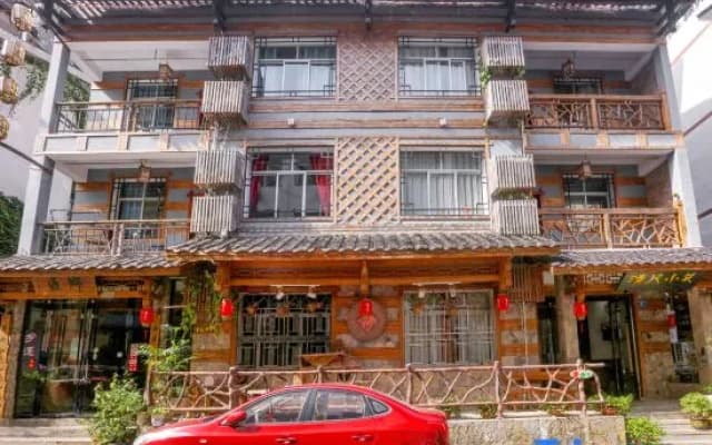 Qingfeng Xiaozhu Homestay (Zhangjiajie Wulingyuan Mark Store)