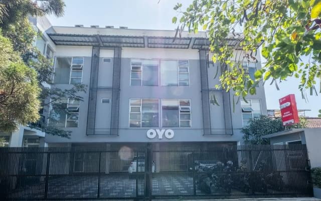 OYO Collection O 935 Bongo Residence