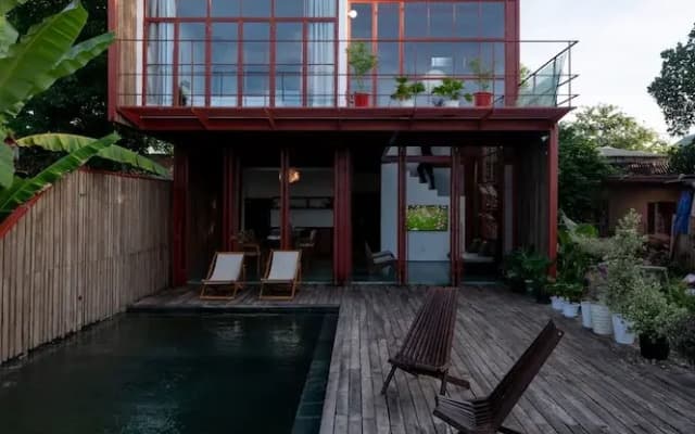 Scarlet Pavilion Homestay