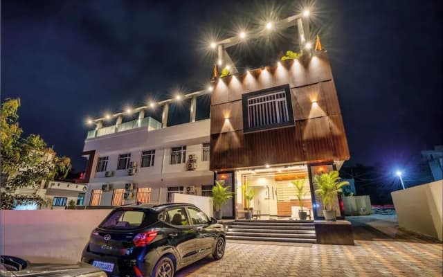 Hotel Aranyasutra
