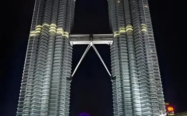 Fki International Hotel