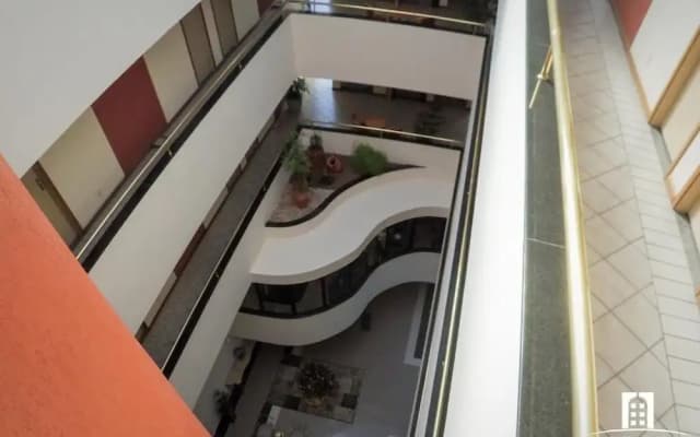 Lord Plaza Hotel
