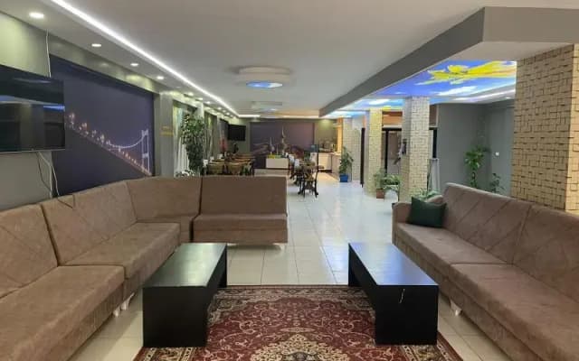 Comfort Suit Hotel