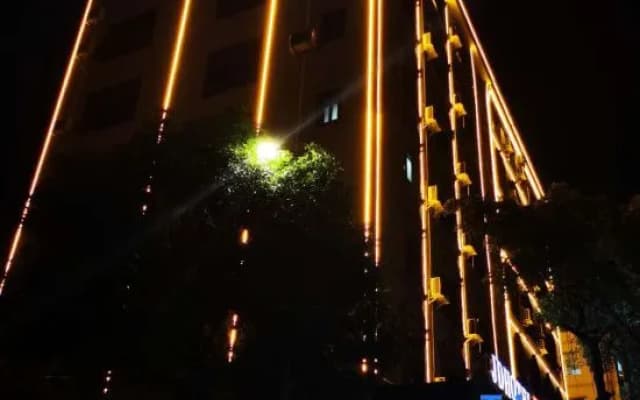 Qinzhou Jundu Hotel (Beibu Bay Avenue store)