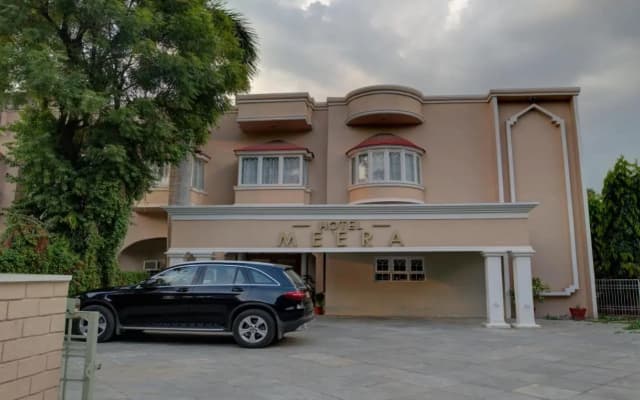 Hotel Meera