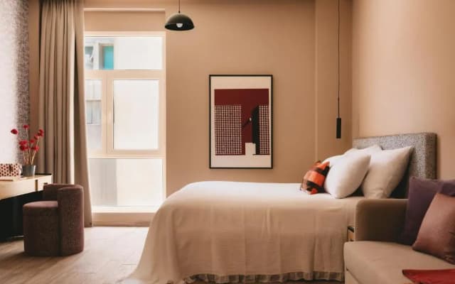 Saint J Hotel By Brassbell