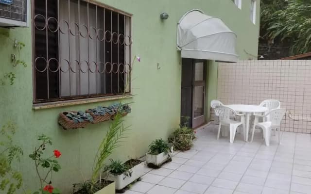 Ubatuba Tenório apto térreo 6 pess