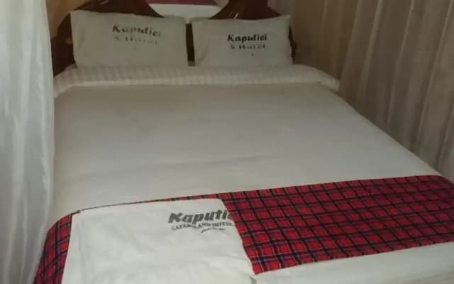 Kaputiei Safariland Hotel