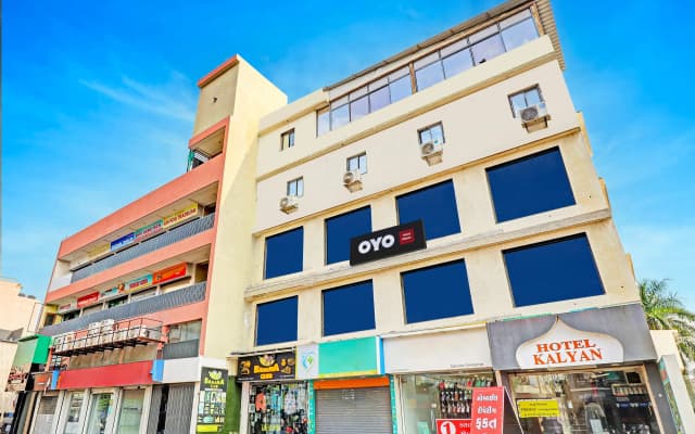 hotel O kalyan