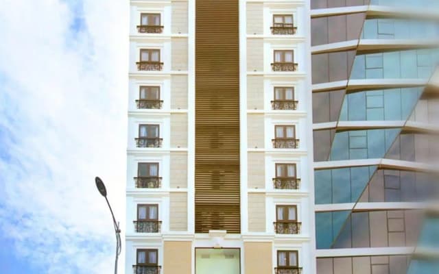 Delicate Hotel