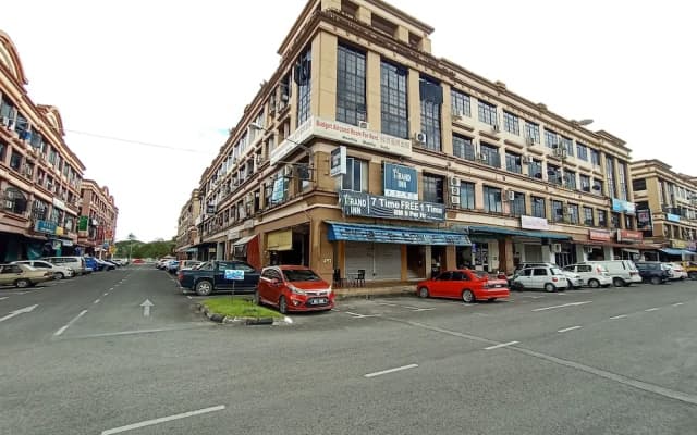 Hotel O Grand Vista
