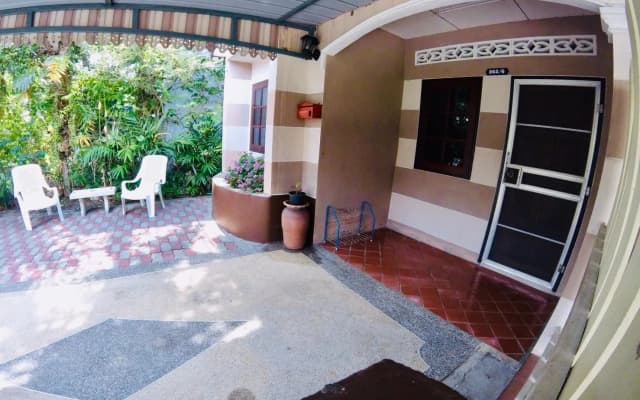 Aree Guesthouse5