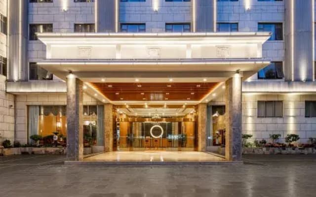 Huaxi Guiguan Hotel