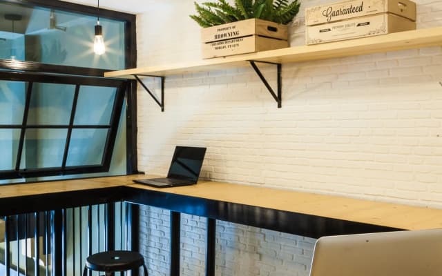 Travel Light Hostel Pattaya
