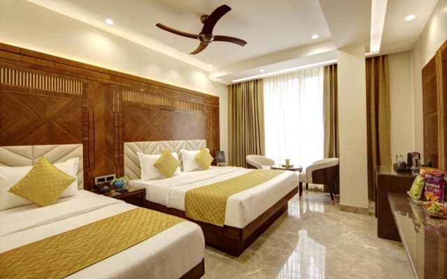 OYO 11325 Hotel Superb