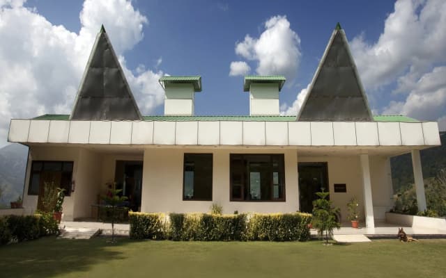 Flag House resort