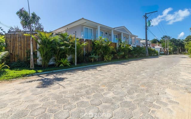 Casas em condomínio próximo a Praia de Pitinga - MGI